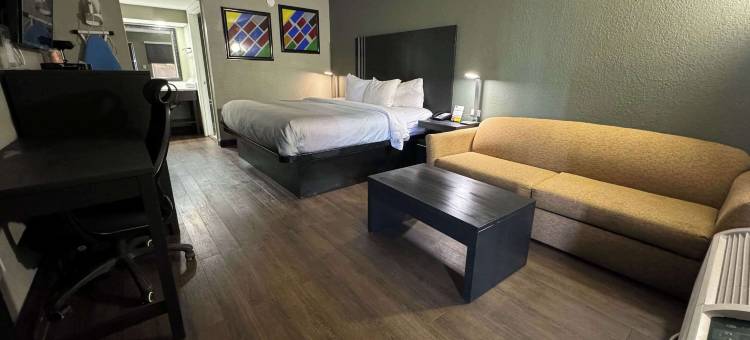 巴拿马城海滩附近凯艺套房酒店(Quality Inn & Suites Near Panama City Beach)图片