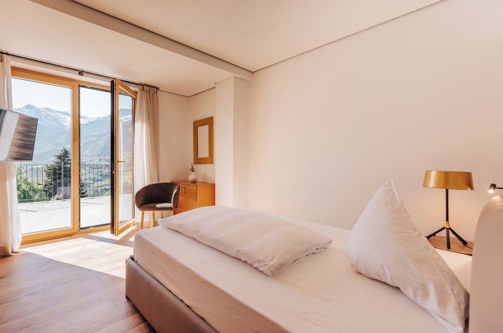 Hotel Hohenwart Over view