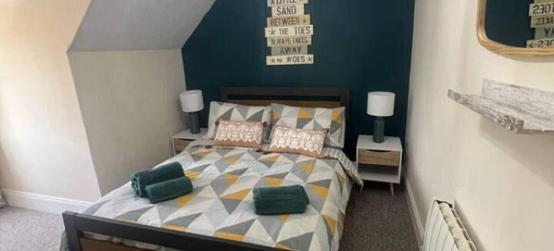 带海景的达利什4床家庭公寓(Family 4-Bed Apartment in Dawlish with Sea View)图片