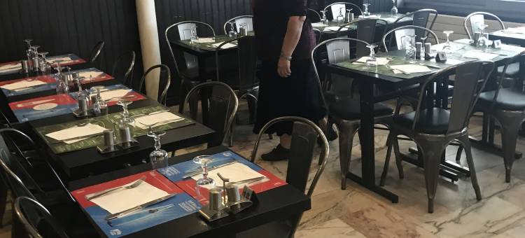 蔚蓝卡德安酒店(Au Cadran Bleu)图片