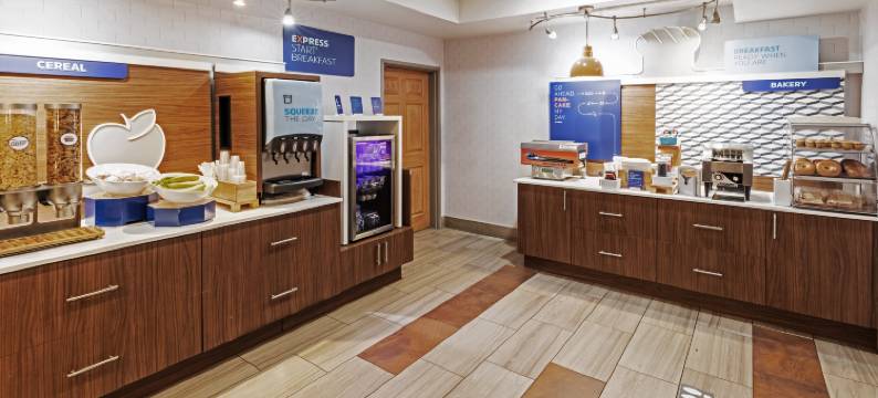 洲际智选假日套房酒店塔尔萨南部布罗肯阿罗51号公路(Holiday Inn Express & Suites TULSA S BROKEN ARROW HWY 51 by IHG)图片