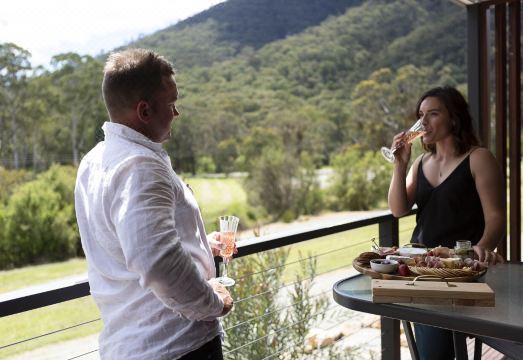 Sambar Hills Hotel Overview