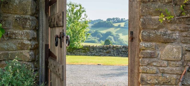 奥蒂布莱恩农场小屋和民宿(Alltybrain Farm Cottages and B&B)图片