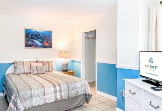 Moondrifter 608 Hotel Overview