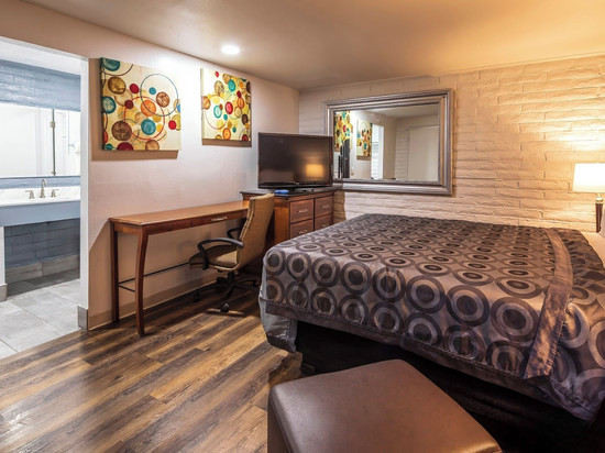 黑彻英坡斯特一室公寓酒店