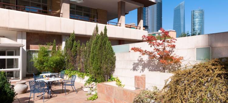 马德里昌马丁美利亚旗下酒店(Hotel Madrid Chamartín Affiliated by Meliá)图片