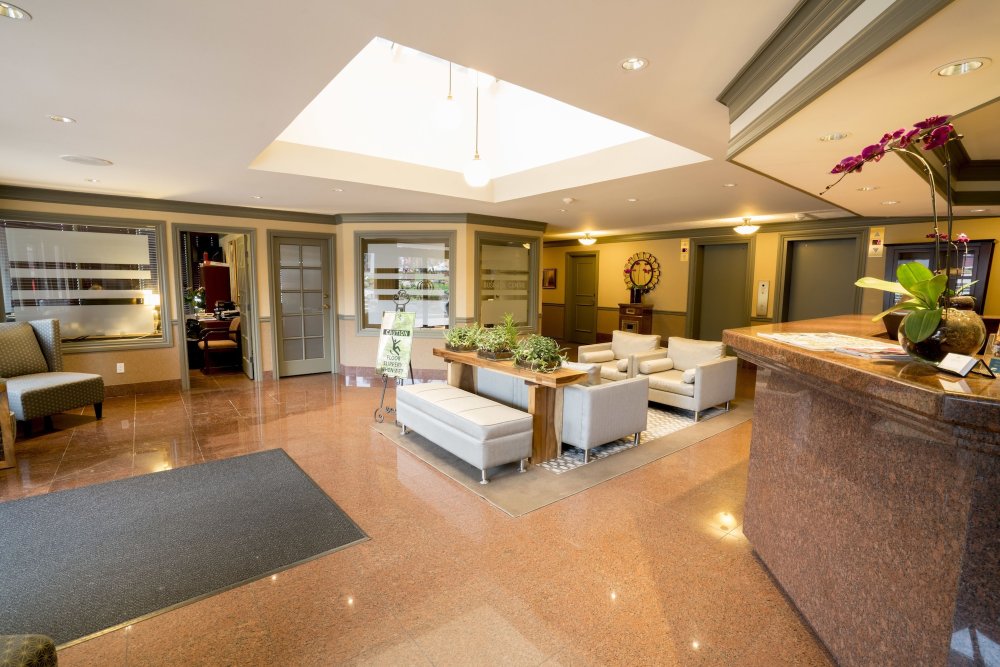 Victoria Regent Waterfront Hotel & SuitesOver view