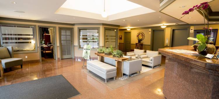 维多利亚丽晶海滨套房酒店(Victoria Regent Waterfront Hotel & Suites)图片