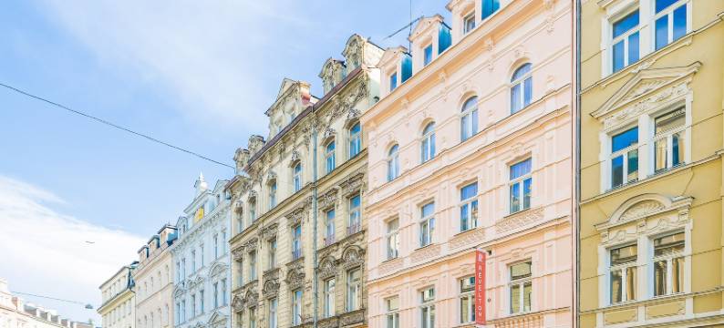 卡罗维发利雷韦顿开放式客房酒店(Revelton Studios Karlovy Vary)图片