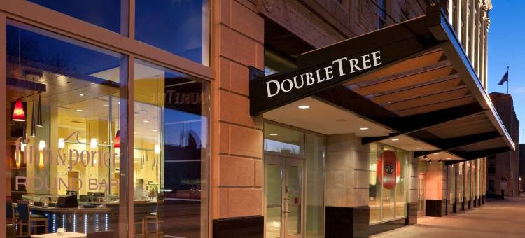 底特律市中心希尔顿逸林套房酒店-福特谢尔比(DoubleTree Suites by Hilton Hotel Detroit Downtown - Fort Shelby)图片