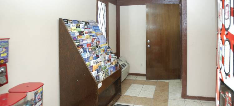 巴特尔克里克骑士酒店(Knights Inn Battle Creek)图片