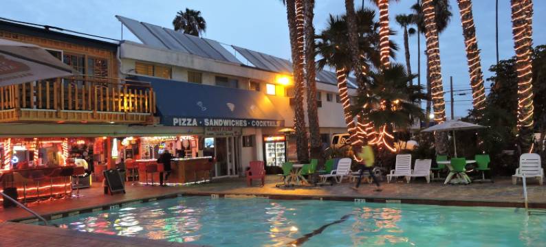 洛杉矶冒险家全套房酒店(La Adventurer Hotel)图片