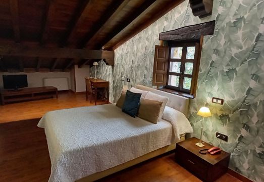 La Casona de Revolgo Hotel Overview