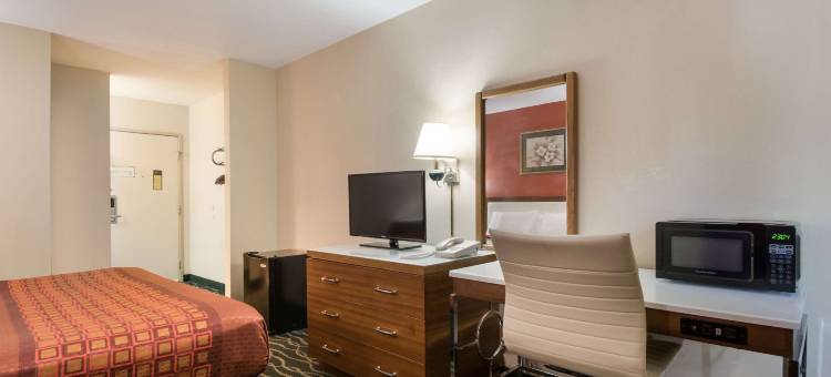 罗德威酒店-沃马雷斯伯格哈里斯堡(Rodeway Inn Wormleysburg – Harrisburg)图片