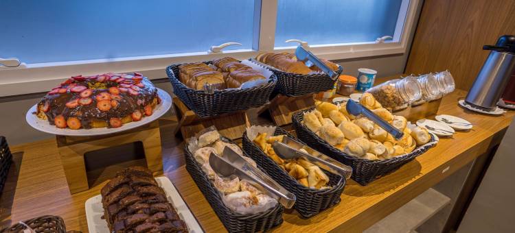 卡兰达Hplus快捷(Carandá Hplus Express)图片