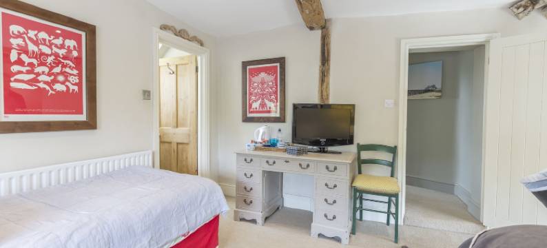 教堂区小屋酒店(Church End Cottage)图片