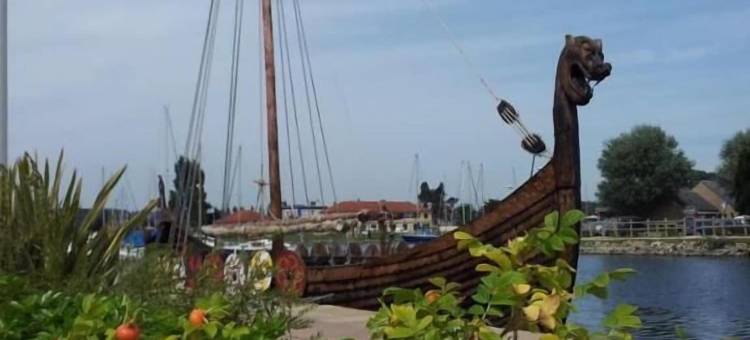 联系酒店 犹他海滩卡朗坦(Contact Hotel Utah Beach Carentan)图片