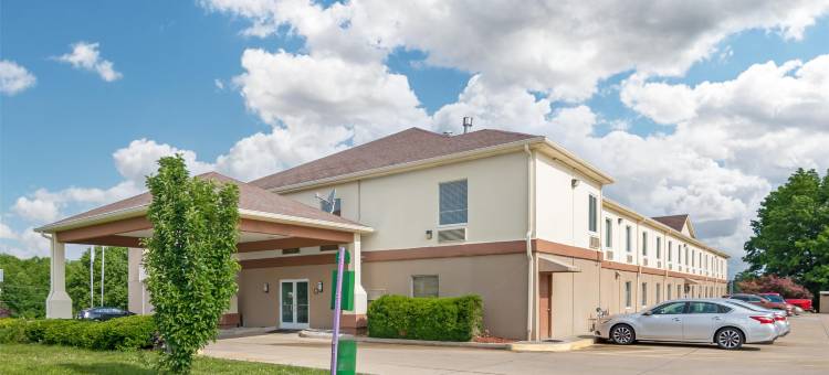 蒂尔湖贝斯特韦斯特酒店(Best Western Teal Lake Inn)图片