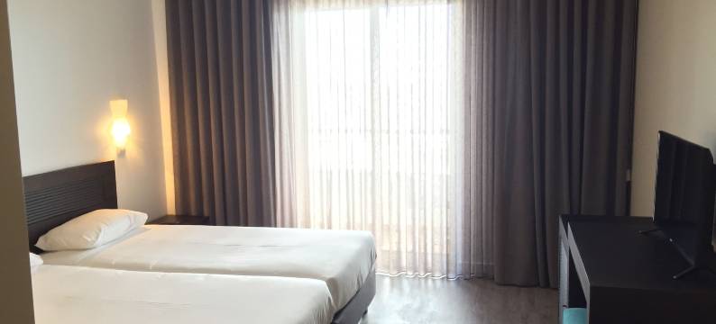 欧罗莫尼斯酒店(Hotel Euro Moniz)图片