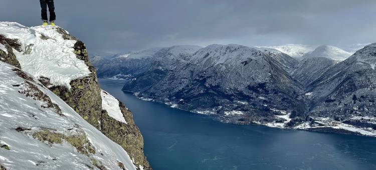 费耶兰托弗峡湾酒店(Fjærland Fjordstove Hotell)图片