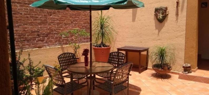 加拉安娜之家酒店(Hotel Casa Galeana)图片