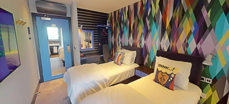 贝辛斯托克村庄酒店(Village Hotel Basingstoke)图片