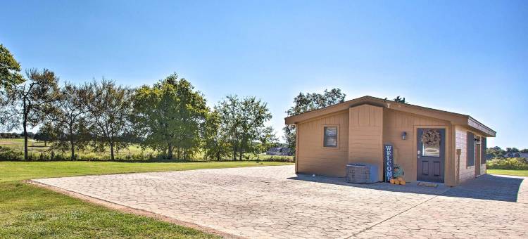 宠物友好的高效小屋，配有游泳池！(Pet-Friendly Efficiency Cottage w/ Pool!)图片