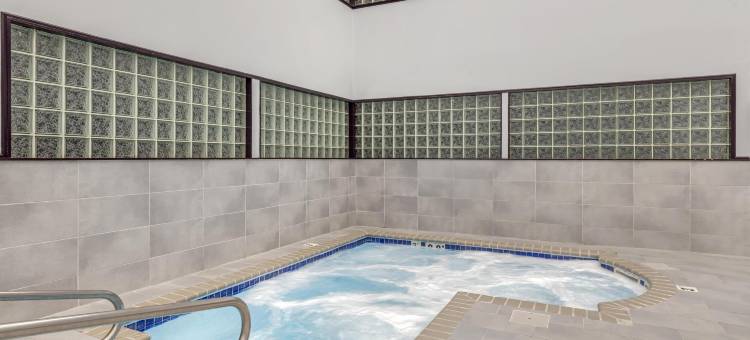 罗切斯特梅奥诊所区-圣玛丽贝斯特韦斯特酒店(Best Western Rochester Hotel Mayo Clinic Area/St. Marys)图片