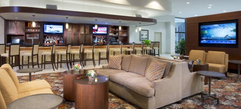 拉斐特希尔顿逸林酒店(DoubleTree by Hilton Lafayette)图片