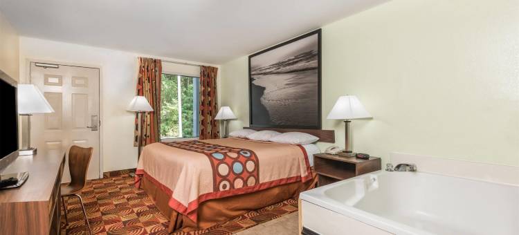 费耶特维尔速8酒店(Super 8 by Wyndham Fayetteville)图片