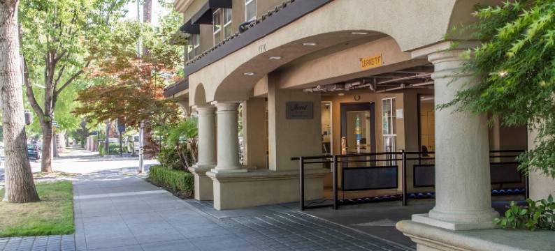 国会公园对面旅馆 - 阿桑德连锁酒店(Inn Off Capitol Park, Ascend Hotel Collection)图片