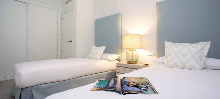 Exclusive apartment in estepona center. Infinity图片