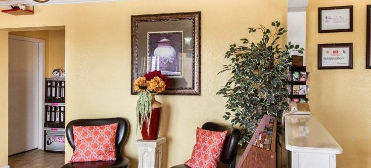 市中心东北伊克诺郊外小屋旅店及套房 - 近山姆休斯顿堡(Econo Lodge Inn & Suites Downtown Northeast Near Fort Sam Houston)图片