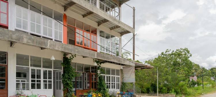 红多兹普拉斯酒店-万塔斯帕尔巴巴酒店(RedDoorz Plus @ Vantas Hotel Parbaba)图片