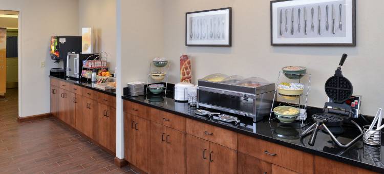 柯林斯堡大学凯艺套房酒店(Quality Inn & Suites University Fort Collins)图片