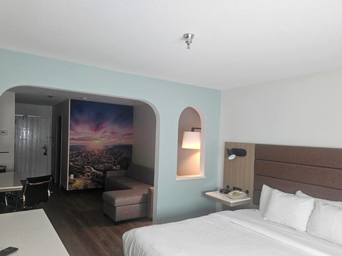 洛斯阿拉莫斯蔚景温德姆酒店