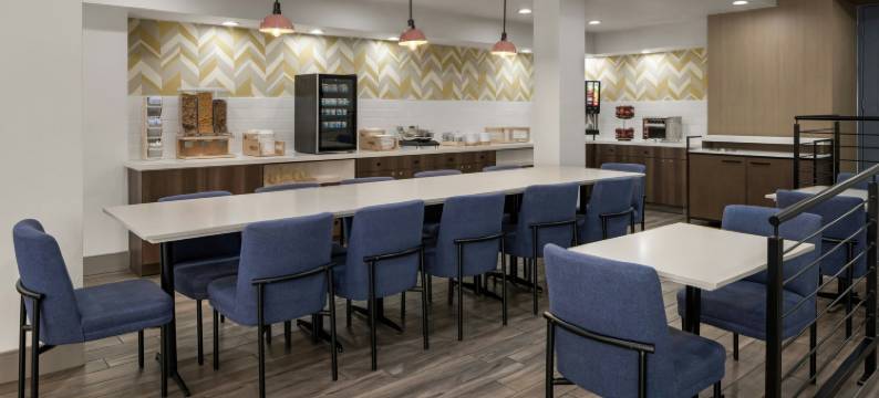 万豪城市快捷酒店圣塔安那/橙县机场(City Express by Marriott Santa Ana/Orange County Airport)图片