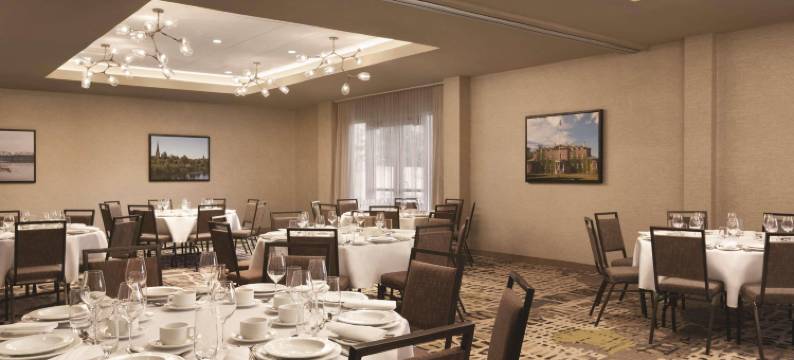 新不伦瑞克弗雷德里克顿丽笙金斯伍德酒店(Radisson Kingswood Hotel & Suites, Fredericton)图片