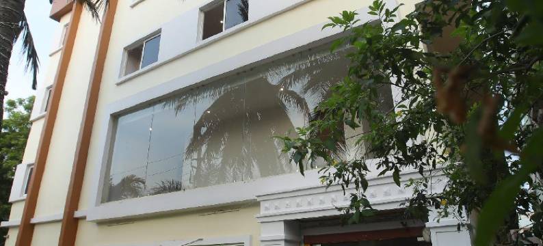 DE CROWN豪华酒店(De Crown Luxury Hotel)图片