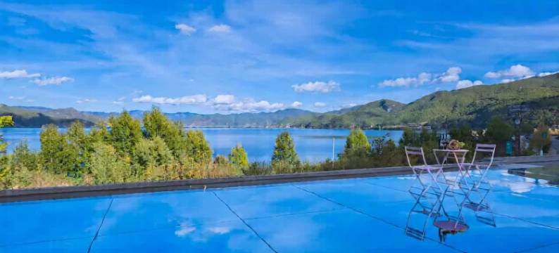 泸沽湖云堇湖畔湖景民宿(大洛水码头店)图片