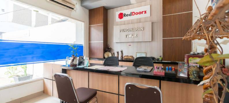 红多兹普拉斯酒店-近巨港机场3号(RedDoorz Plus Near Palembang Airport 3)图片