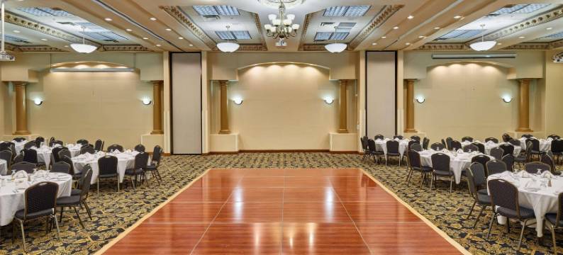 埃尔帕索机场雷迪森酒店(Radisson Hotel El Paso Airport)图片