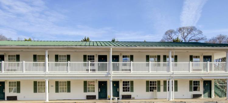 靠近洛克斯特格罗夫I 75的种植园客栈及套房(Plantation Inn & Suites Near Locust Grove I 75)图片