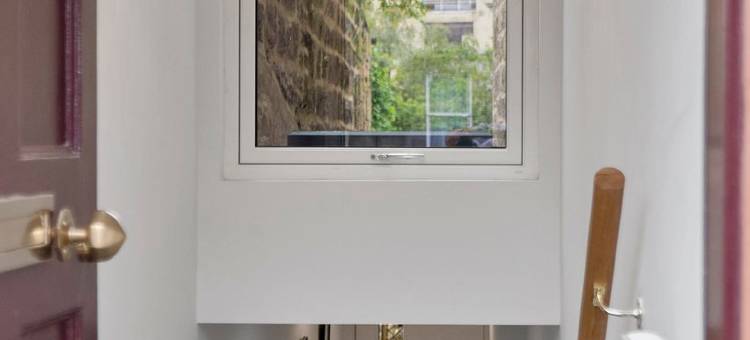 GuestReady - 爱丁堡两卧室带私人露台度假屋(GuestReady - 2Bed w Private Patio in Edinburgh)图片
