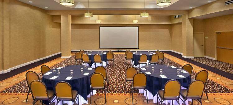 杰克逊维尔E 295海湾牧场假日酒店(Holiday Inn JACKSONVILLE E 295 BAYMEADOWS by IHG)图片