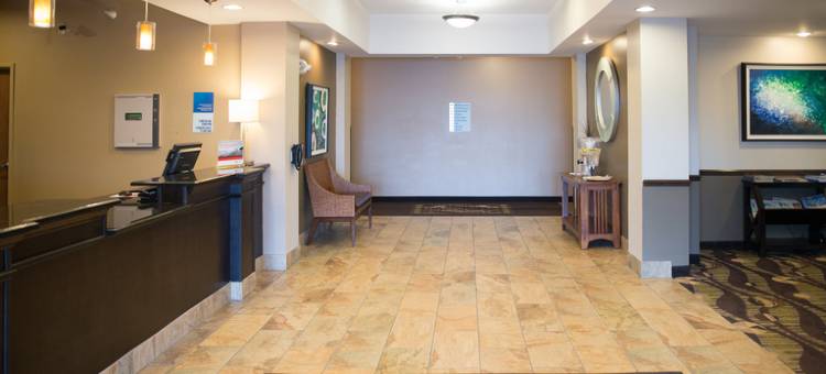 智选假日套房酒店诺斯伍德(Holiday Inn Express & Suites NORTHWOOD by IHG)图片
