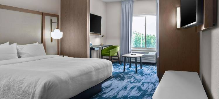 落基山城万枫套房酒店(Fairfield Inn & Suites Rocky Mount)图片