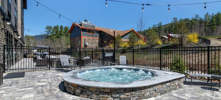 北康威万枫套房酒店(Fairfield Inn & Suites North Conway)图片