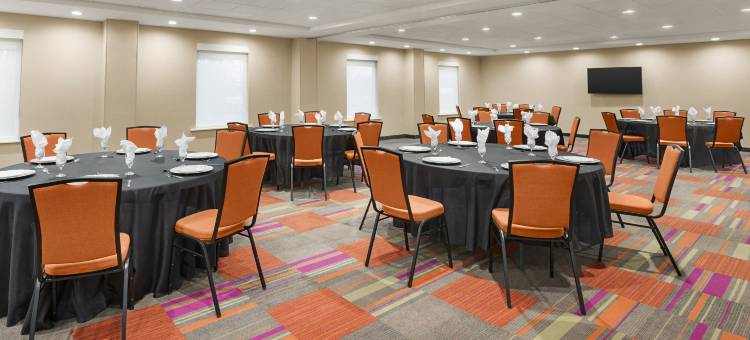 伍德布里奇波托马克米尔斯希尔顿惠庭酒店(Home2 Suites by Hilton Woodbridge Potomac Mills)图片