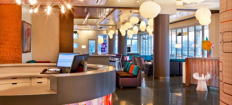 罗利雅乐轩酒店(Aloft Raleigh)图片